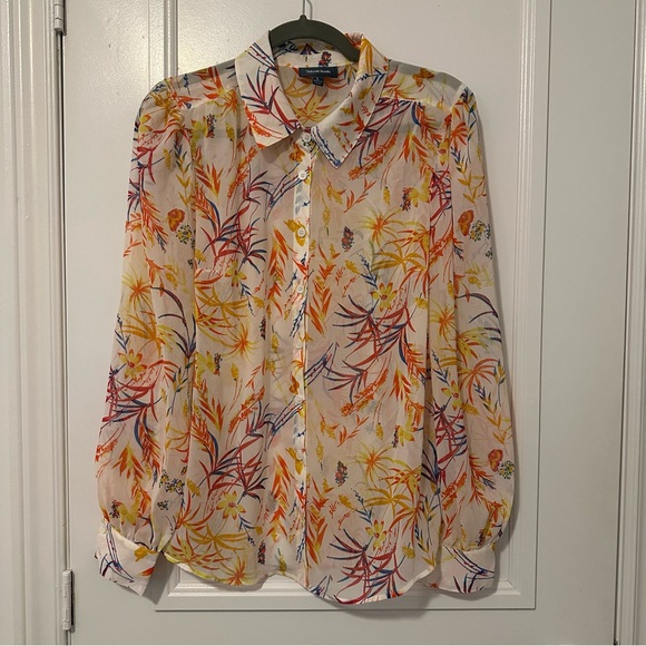 Be Buzzworthy Button-Up Blouse Top - Picture 2 of 6